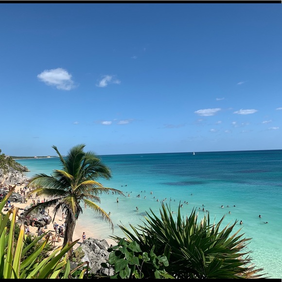 . Check out mycloset buy with confidence - Picture 4 of 14